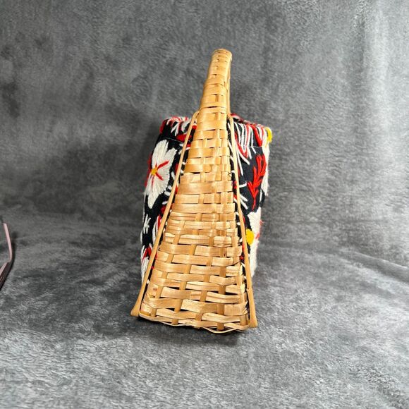 Madeira Embroidered Rattan Bag floral design red white vtg retro - Picture 10 of 10